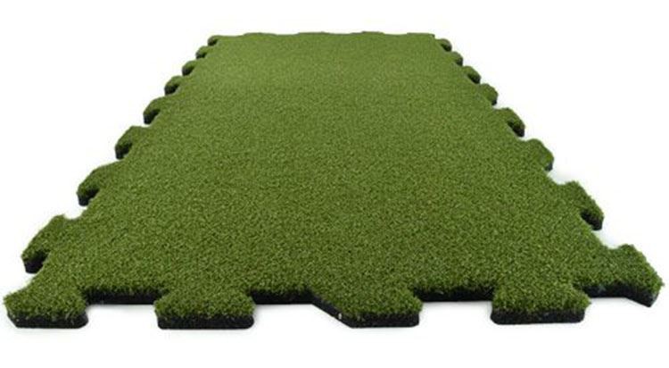 putting green tiles